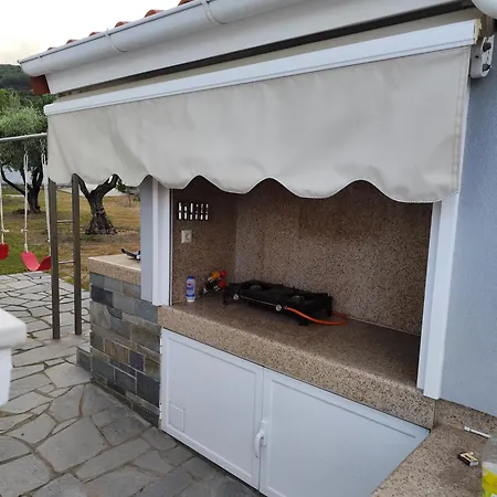 Villa Hellas Optimal Fuer Tennisliebhaber Und Meergeniesser *