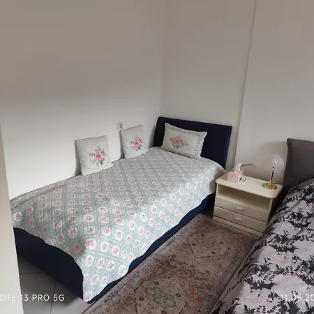 Villa Hellas Optimal Fuer Tennisliebhaber Und Meergeniesser Apartment Nea Iraklitsa